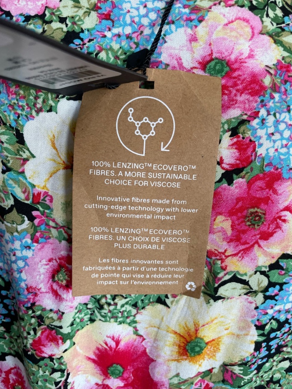 NWT Vero Moda Summer Floral Midi Dress With Slit and Flutter Sleeves. Medium. - Picture 10 of 11